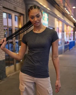 202A - Ladies Triblend Short-Sleeve T-Shirt<Threadfast Best